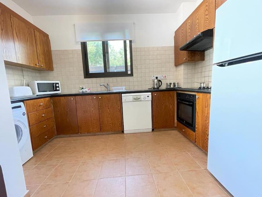 קיסונרגה Villa Med-Sunset מראה חיצוני תמונה
